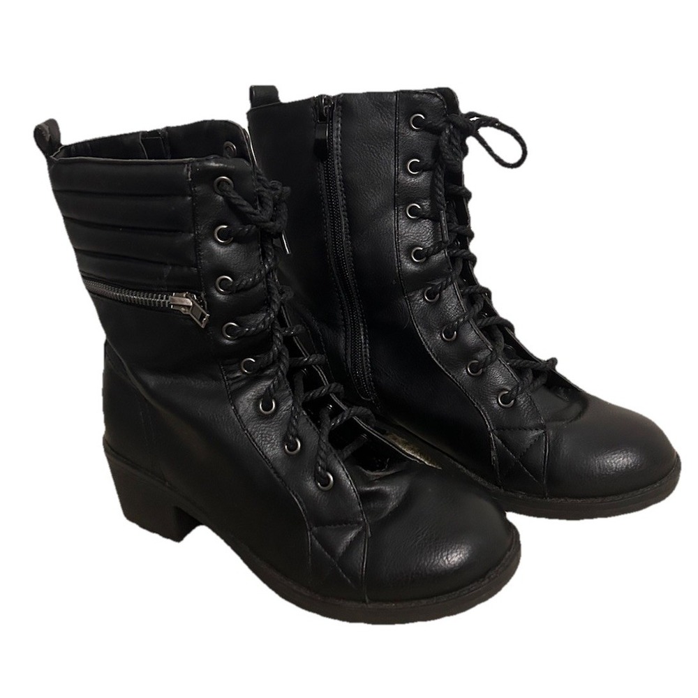 Bella Marie Black Rider-5 Combat Boots Size 7 Faux Leather Lace Up Y2K Biker